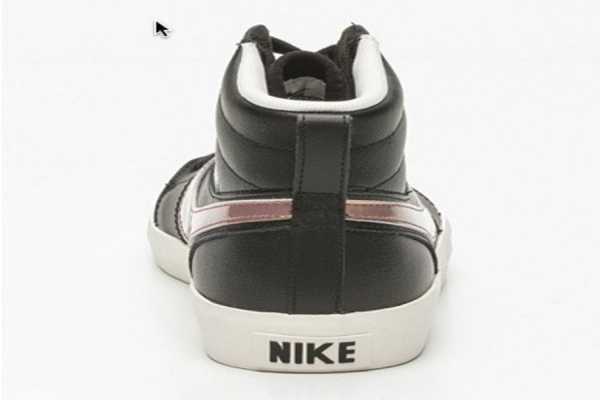 Nike Haily Hoop Sneakers